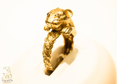 Garnet Jaguar Ring 18K Yellow