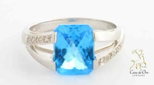 Blue Topaz & Diamond Ring 14K White
