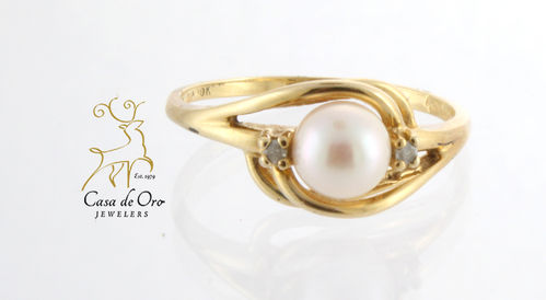 Pearl  & Diamond Ring 10K Yellow