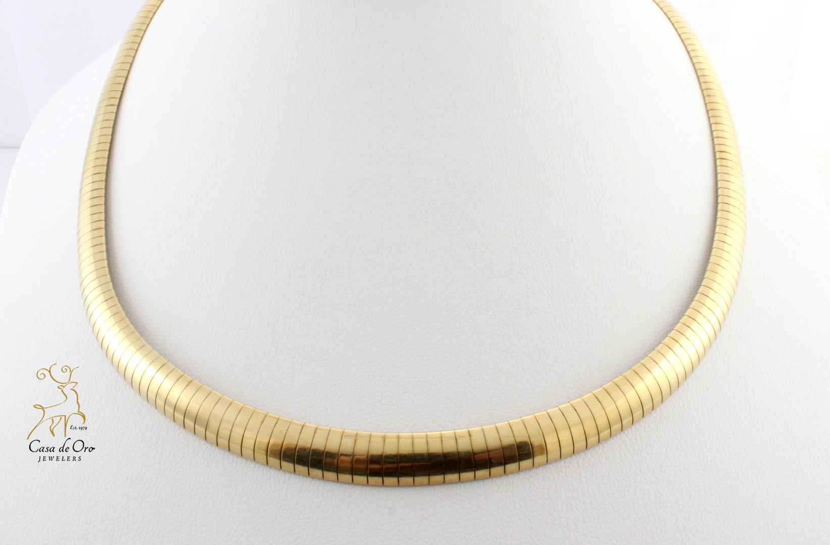 Gold Omega Necklace Yellow - de Oro Jewelers