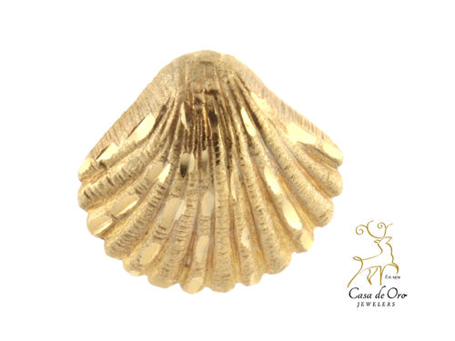 Gold Clam Charm 14K